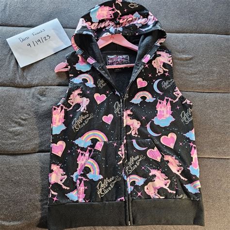 fendi pink vest jeffree star|Outerwear .